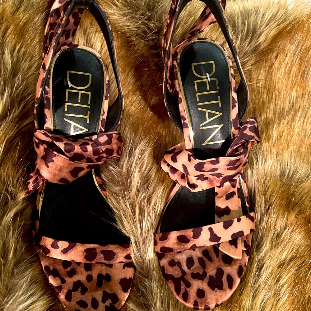 Beautiful cheetah sandals